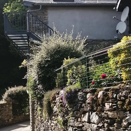 Montmajou Casa de Férias